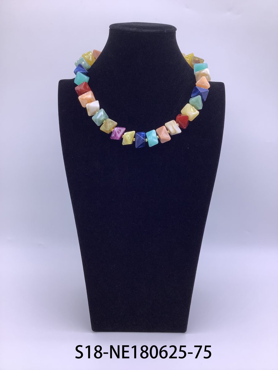 Collares