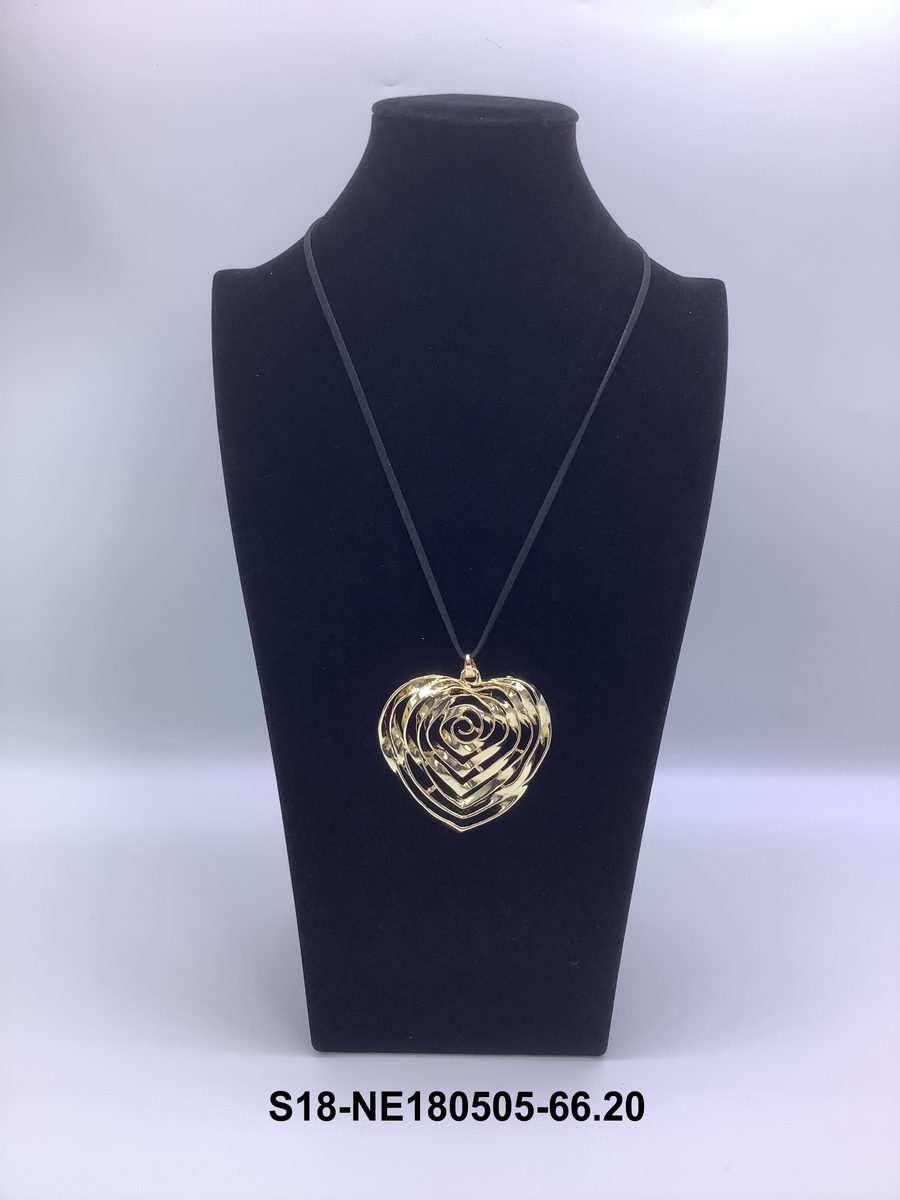 Collar 6 pcs plateados / 6 pcs dorados