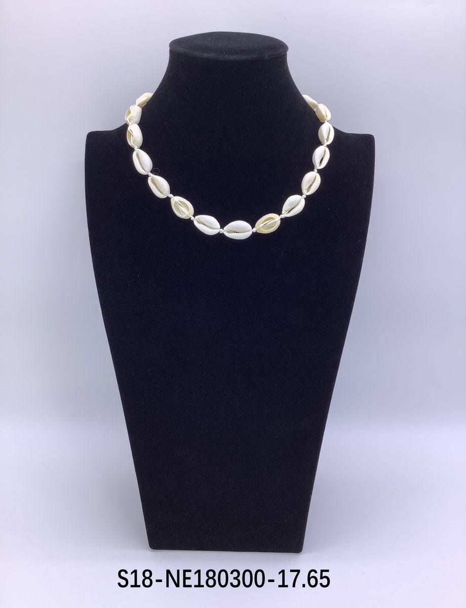 Collares