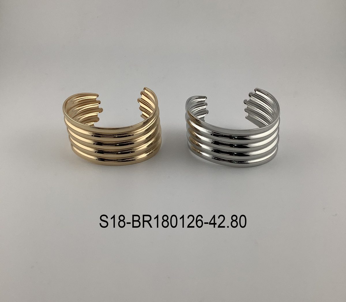 Pulsera. 6 pcs plateado / 6 pcs dorado