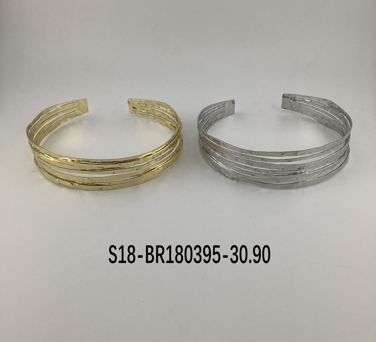 Pulsera. 6 pcs plateado / 6 pcs dorado