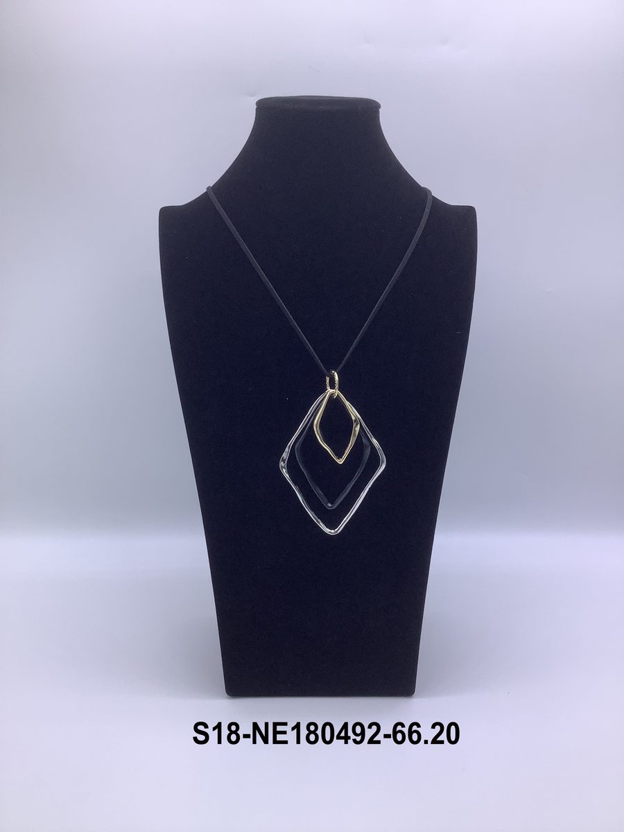 Collares