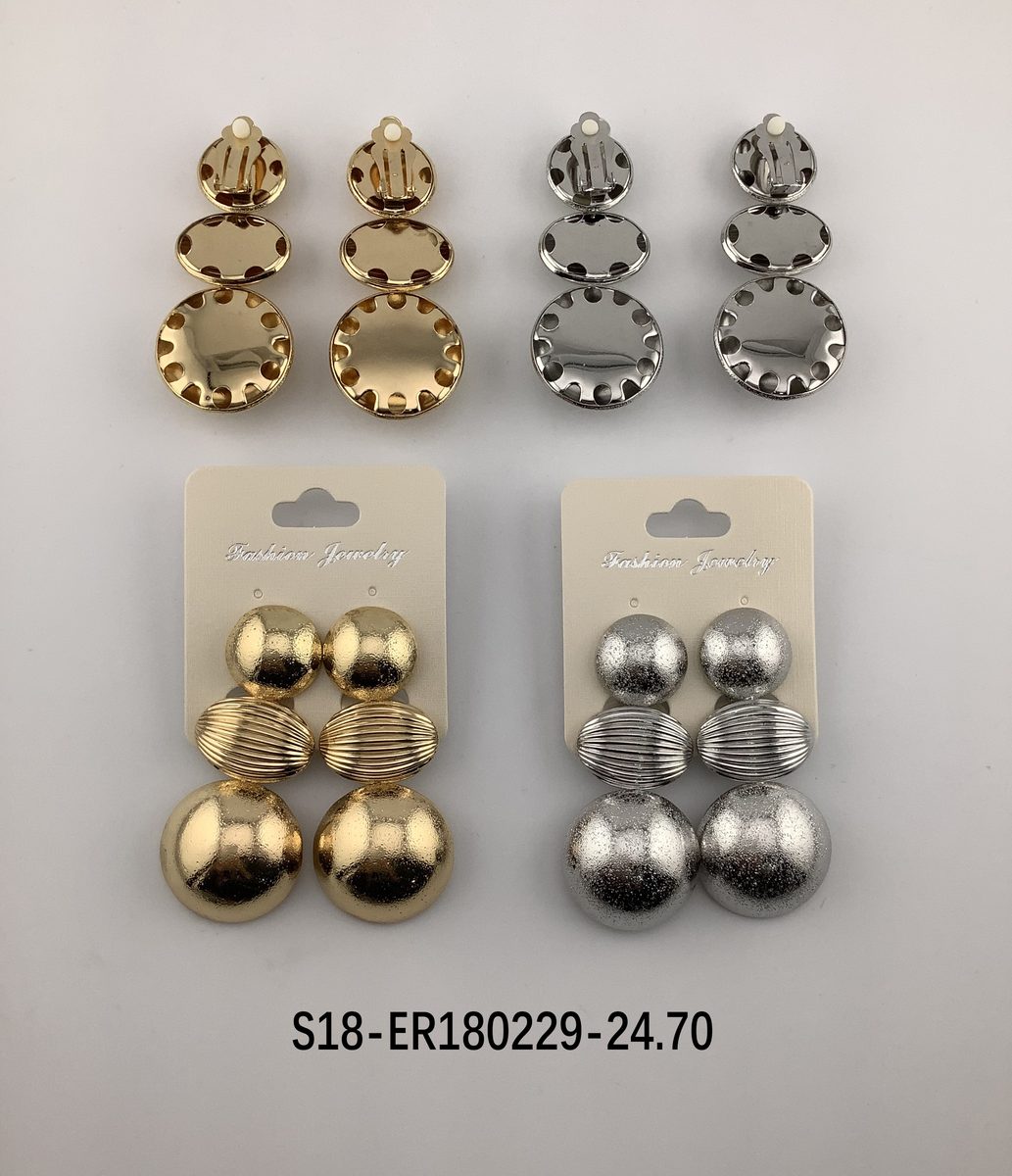Aros (clip on) 6 pcs dorados / 6 pcs plateado