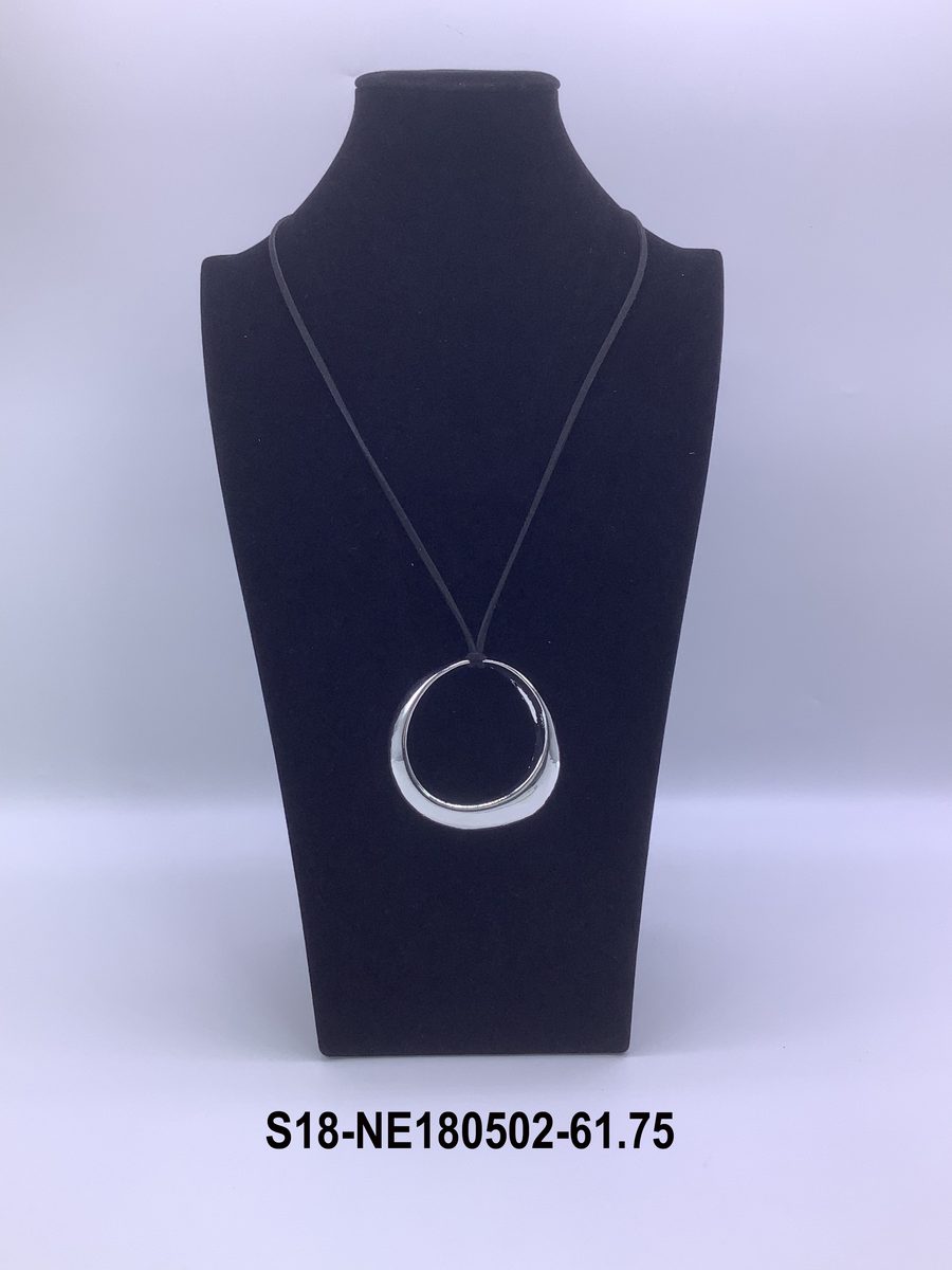 Collar 6 pcs plateados / 6 pcs dorados