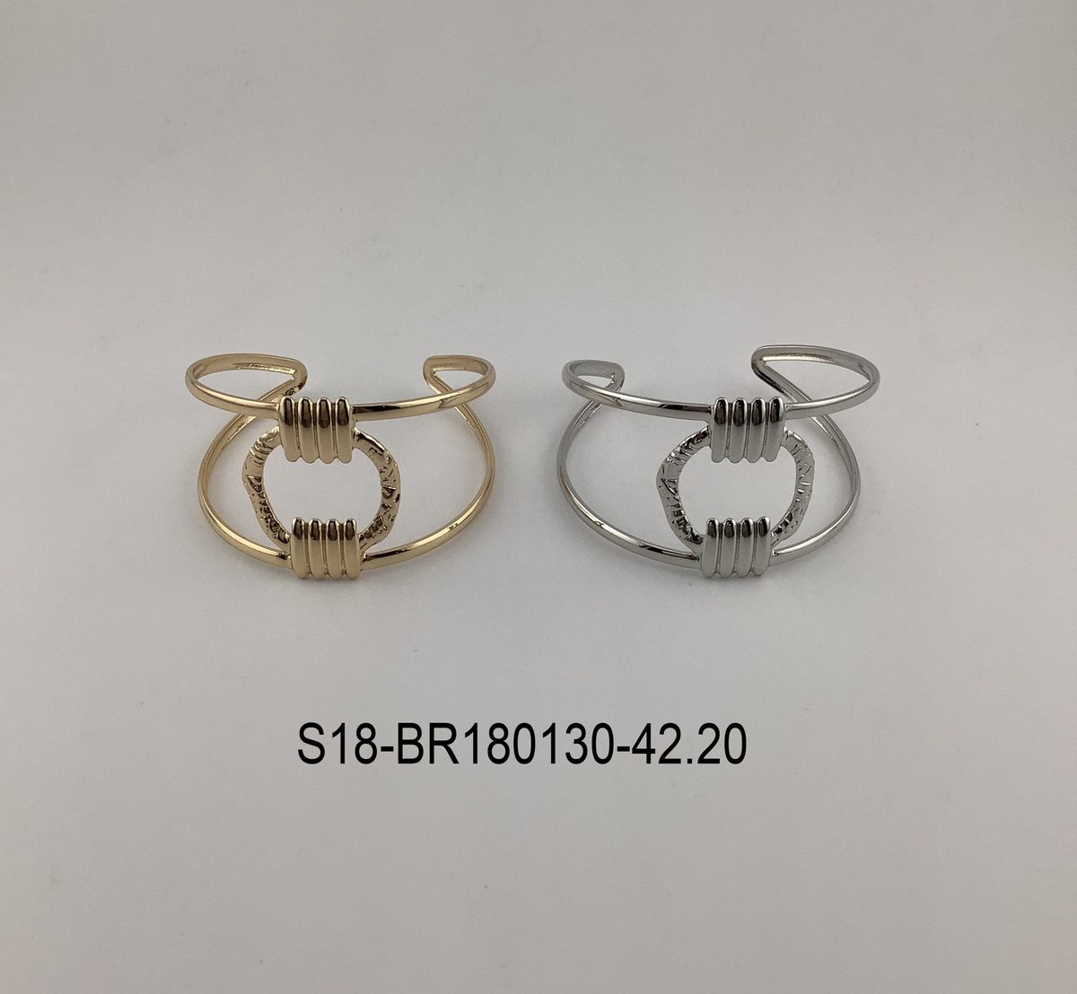 Pulsera. 6 pcs plateado / 6 pcs dorado
