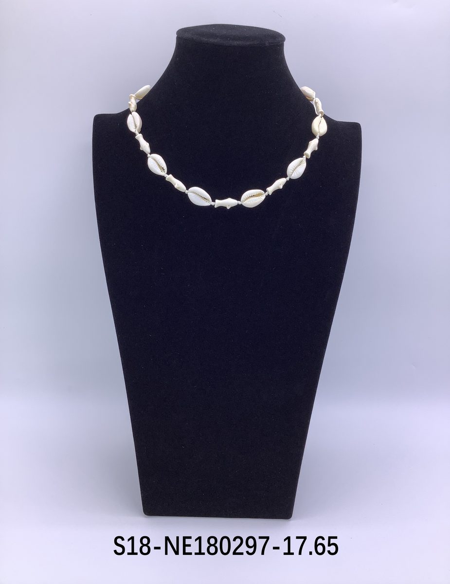 Collares