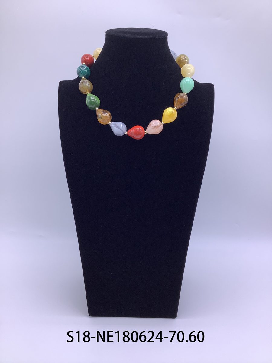 Collares